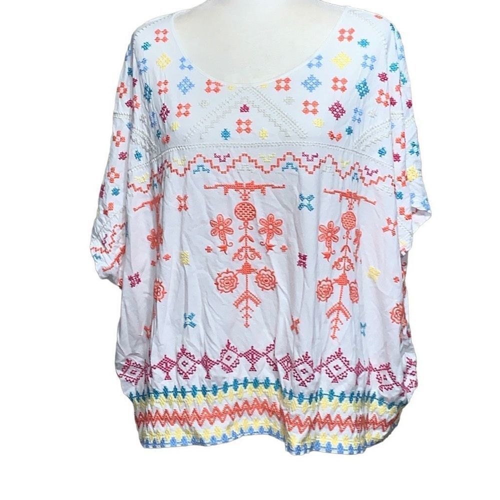Johnny Was XS (fits L) White Multicolor Embroidered Floral Boxy Short Sleeve Top
